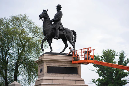 Land & Monuments